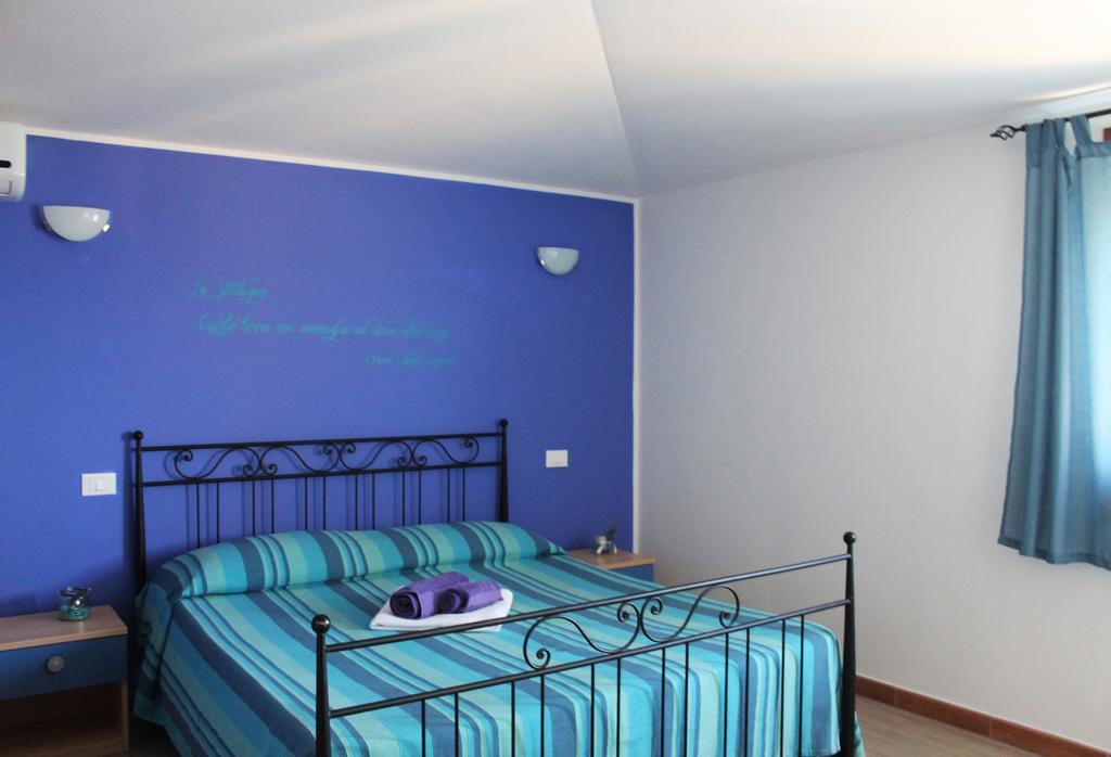 B&B L'Alba Nel Golfo Castelsardo Szoba fotó